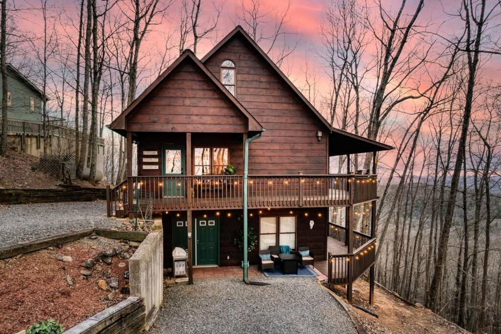 Mtn Cabin Sleeps 10 - 5 Mins To Fishing & Camping Ellijay Exteriör bild