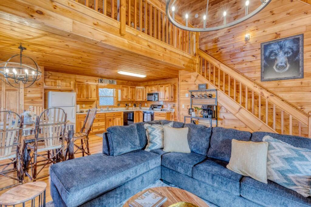 Mtn Cabin Sleeps 10 - 5 Mins To Fishing & Camping Ellijay Exteriör bild