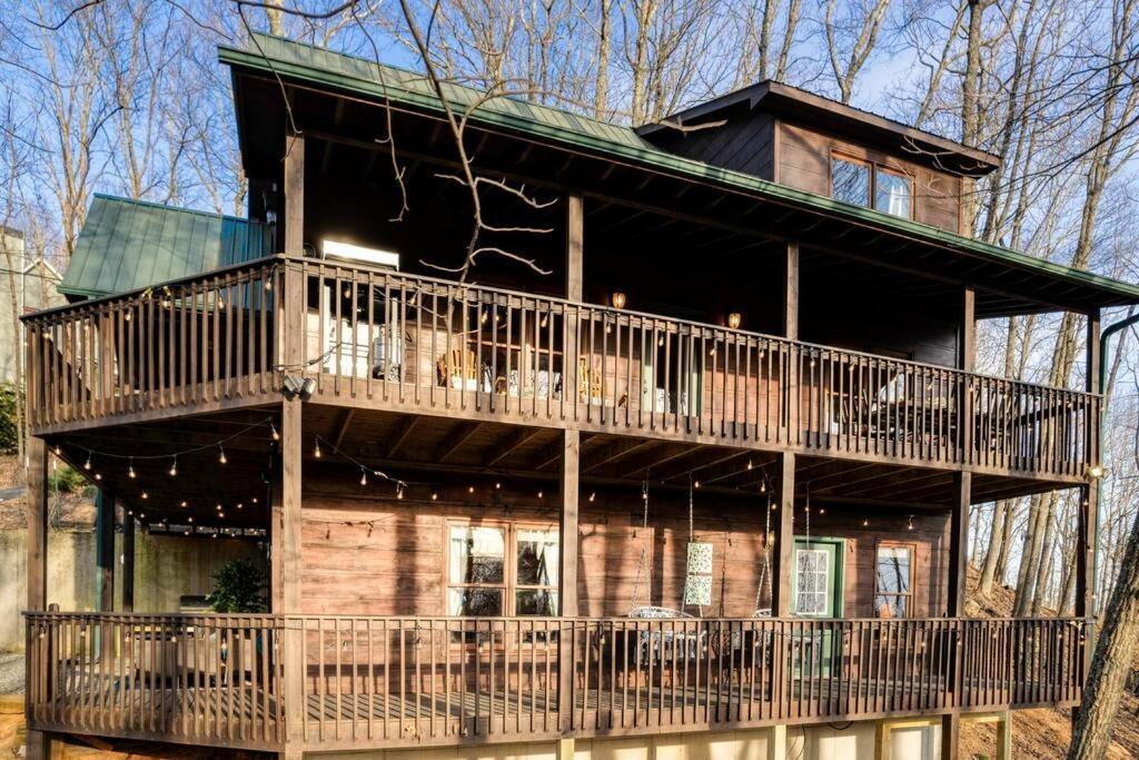 Mtn Cabin Sleeps 10 - 5 Mins To Fishing & Camping Ellijay Exteriör bild